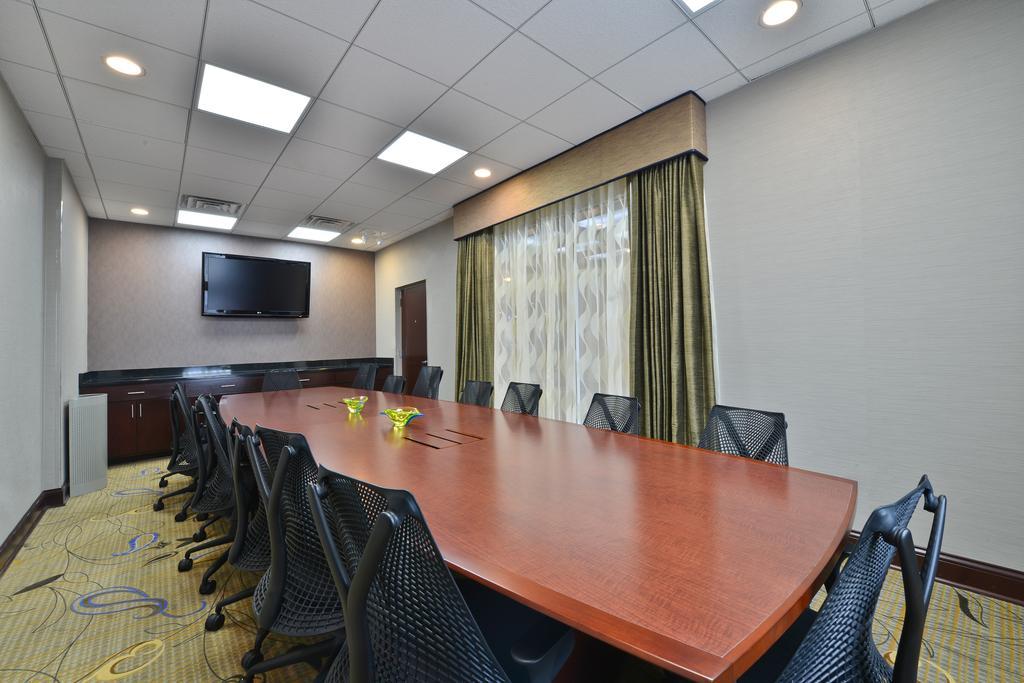 Wyndham Garden Elk Grove Village - O'Hare Екстер'єр фото