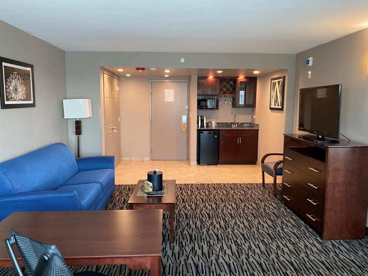 Wyndham Garden Elk Grove Village - O'Hare Екстер'єр фото